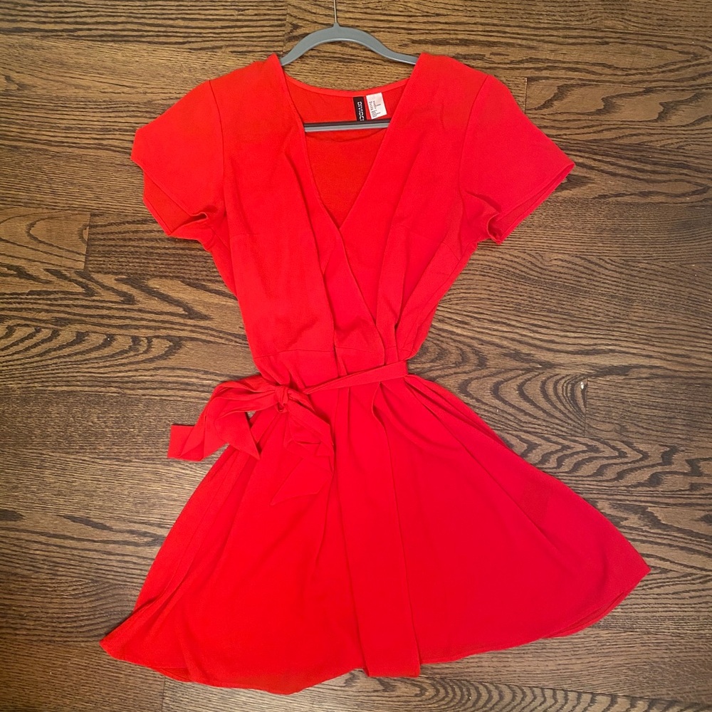 Red Tie-front dress
